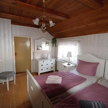 Kastanienhof Apartment *